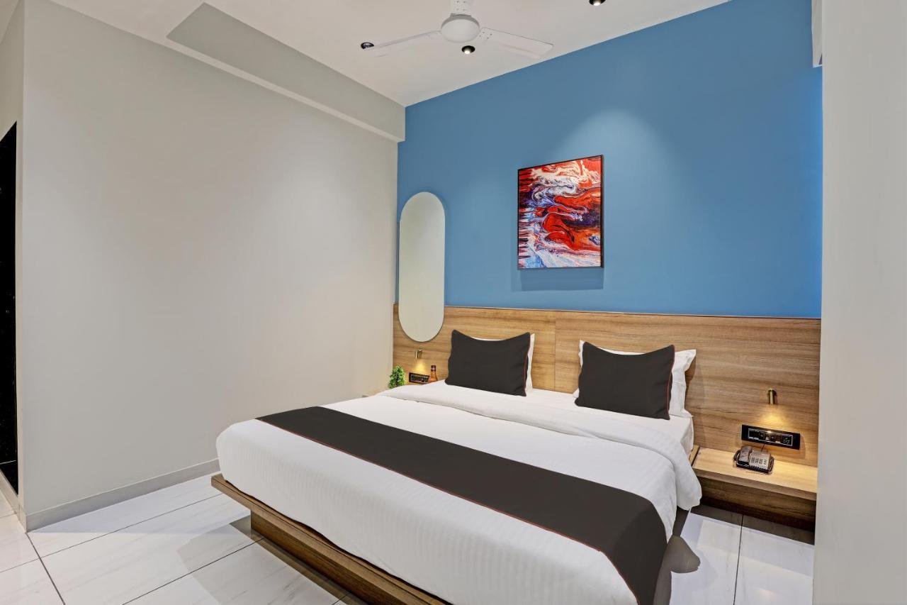 אחמדאבאד Hotel Lee Platinum מראה חיצוני תמונה