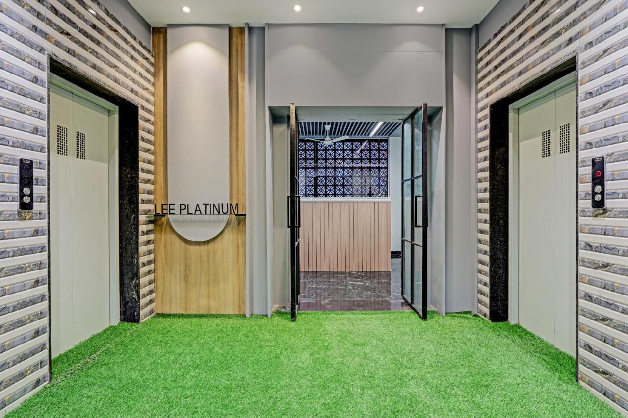 אחמדאבאד Hotel Lee Platinum מראה חיצוני תמונה